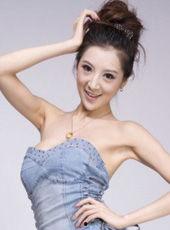 林允儿的性感照片内衣,内衣映衬下的优雅魅力